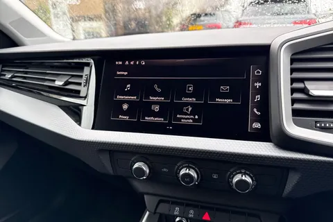 DG23BYK Audi A1 Sport 25 TFSI 95 PS 5-speed Thumbnail #46