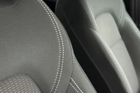 DS22KUU Nissan Qashqai 1.3 DiG-T MH Acenta Premium 5dr Thumbnail #38