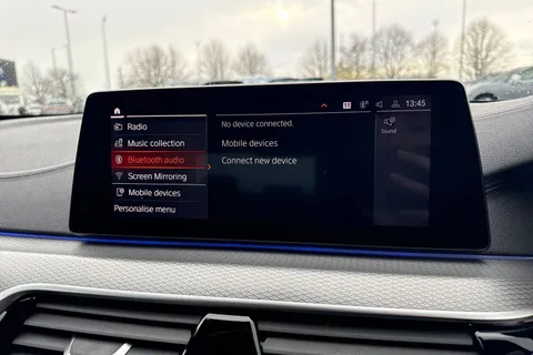 YR69WZJ BMW 5 Series 3.0 530d M Sport Auto Euro 6 (s/s) 4dr Thumbnail #49