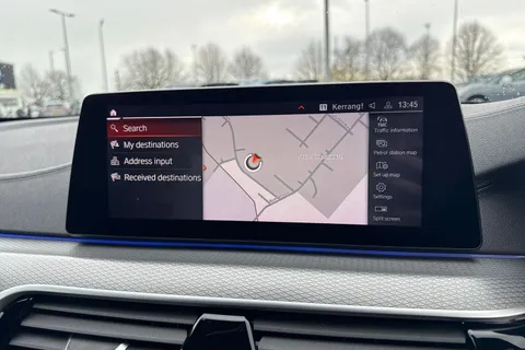 YR69WZJ BMW 5 Series 3.0 530d M Sport Auto Euro 6 (s/s) 4dr Thumbnail #51