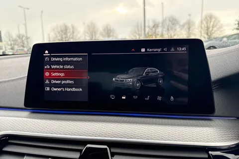 YR69WZJ BMW 5 Series 3.0 530d M Sport Auto Euro 6 (s/s) 4dr Thumbnail #52