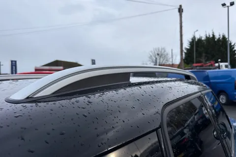 SV70ULL Mini Countryman 1.5 10kWh Cooper SE Sport Auto ALL4 Euro 6 (s/s) 5dr Thumbnail #28