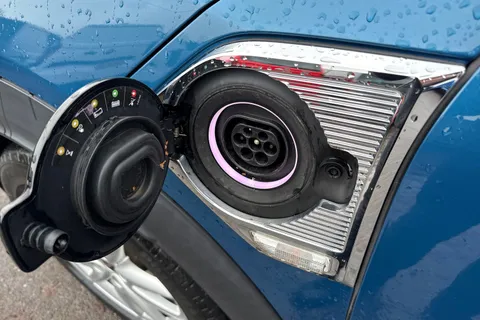 SV70ULL Mini Countryman 1.5 10kWh Cooper SE Sport Auto ALL4 Euro 6 (s/s) 5dr Thumbnail #32