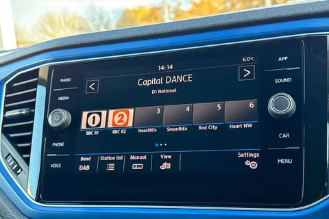 26 of 42 for Volkswagen T-Roc 1.5 TSI EVO Design 5dr