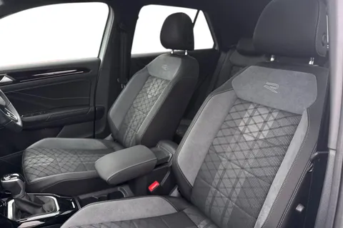 KO74JRZ Volkswagen T-Roc 2.0 TDI 150 EVO R-Line 5dr DSG **PAN ROOF + REVERSING CAMERA** Thumbnail #16