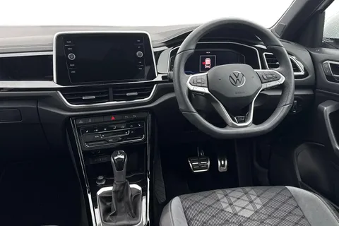 KO74JRZ Volkswagen T-Roc 2.0 TDI 150 EVO R-Line 5dr DSG **PAN ROOF + REVERSING CAMERA** Thumbnail #18