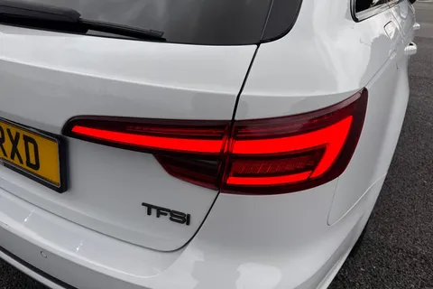 8 of 67 for Audi A4 Avant 2.0 TFSI Black Edition S Tronic Euro 6 (s/s) 5dr