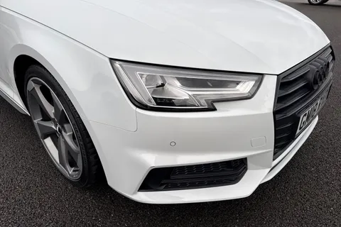 25 of 67 for Audi A4 Avant 2.0 TFSI Black Edition S Tronic Euro 6 (s/s) 5dr