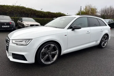 27 of 67 for Audi A4 Avant 2.0 TFSI Black Edition S Tronic Euro 6 (s/s) 5dr