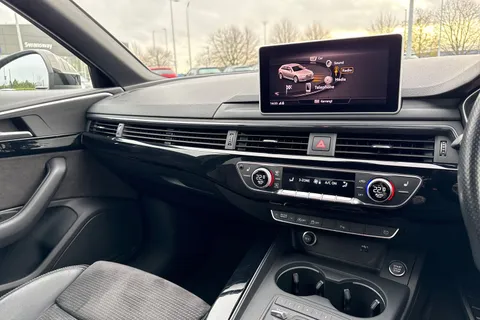 45 of 67 for Audi A4 Avant 2.0 TFSI Black Edition S Tronic Euro 6 (s/s) 5dr