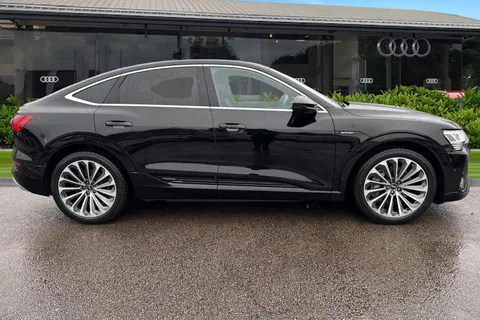 3 of 58 for Audi e-tron Sportback S line 55 quattro 300,00 kW