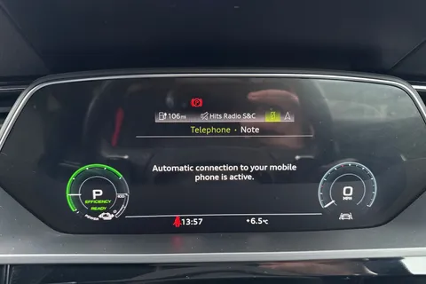 28 of 58 for Audi e-tron Sportback S line 55 quattro 300,00 kW