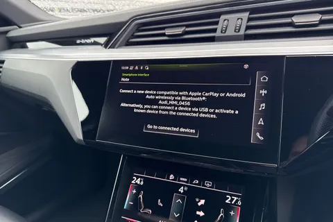 42 of 58 for Audi e-tron Sportback S line 55 quattro 300,00 kW