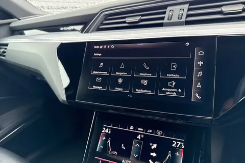 49 of 58 for Audi e-tron Sportback S line 55 quattro 300,00 kW