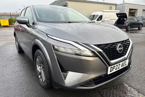 DP22AEL Nissan Qashqai 1.3 DIG-T MHEV Acenta Premium Euro 6 (s/s) 5dr Thumbnail #10