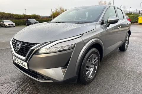 DP22AEL Nissan Qashqai 1.3 DIG-T MHEV Acenta Premium Euro 6 (s/s) 5dr Thumbnail #28