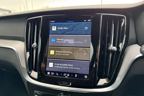 WG23VJP Volvo V60 2.0 B3 MHEV Plus DCT Auto Euro 6 (s/s) 5dr Thumbnail #18