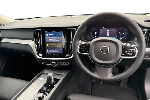 WG23VJP Volvo V60 2.0 B3 MHEV Plus DCT Auto Euro 6 (s/s) 5dr Thumbnail #19