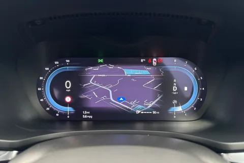 WG23VJP Volvo V60 2.0 B3 MHEV Plus DCT Auto Euro 6 (s/s) 5dr Thumbnail #40