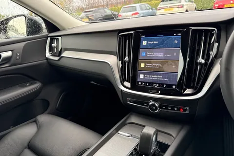 WG23VJP Volvo V60 2.0 B3 MHEV Plus DCT Auto Euro 6 (s/s) 5dr Thumbnail #46