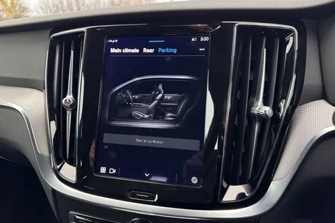 WG23VJP Volvo V60 2.0 B3 MHEV Plus DCT Auto Euro 6 (s/s) 5dr Thumbnail #54