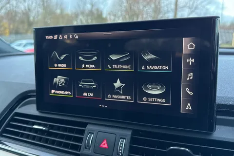 MW72UEM Audi Q5 S line 50 TFSI e quattro 299 PS S tronic Thumbnail #17