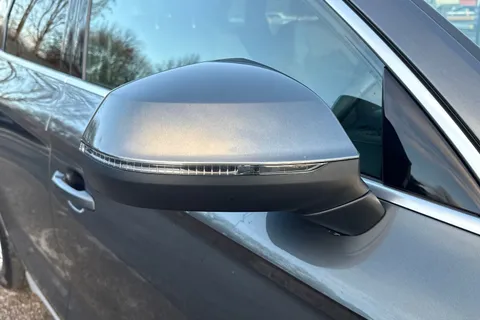 MW72UEM Audi Q5 S line 50 TFSI e quattro 299 PS S tronic Thumbnail #30