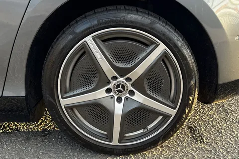 KS24FUM Mercedes-Benz Eqe EQE 350+ 91kWh AMG Line (Premium) Auto 4dr Thumbnail #12