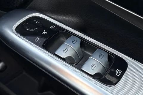 KS24FUM Mercedes-Benz Eqe EQE 350+ 91kWh AMG Line (Premium) Auto 4dr Thumbnail #33