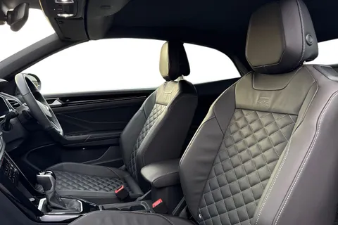 KY25UNK Volkswagen T-Roc 1.5 TSI R-Line 2dr DSG⭐ Vienna leather, Rear Camera, Keyless, Wind deflecto Thumbnail #12