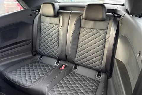 KY25UNK Volkswagen T-Roc 1.5 TSI R-Line 2dr DSG⭐ Vienna leather, Rear Camera, Keyless, Wind deflecto Thumbnail #15