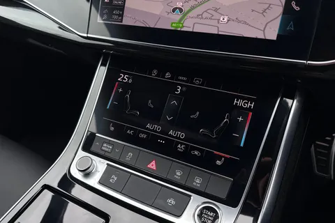 22 of 50 for Audi Q7 SUV Black Edition 50 TDI quattro 286 PS tiptronic