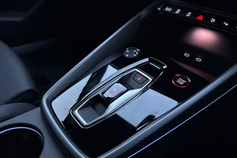  Audi RS 3 2.5 TFSI Carbon Black Sportback S Tronic quattro Euro 6 (s/s) 5dr Thumbnail #23