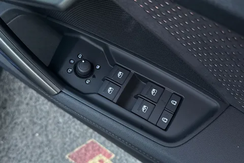  Audi RS 3 2.5 TFSI Carbon Black Sportback S Tronic quattro Euro 6 (s/s) 5dr Thumbnail #49