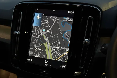 SC71MWO Volvo Xc40 2.0 B4P Inscription 5dr AWD Auto Thumbnail #16