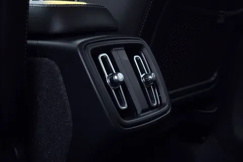 SC71MWO Volvo Xc40 2.0 B4P Inscription 5dr AWD Auto Thumbnail #31