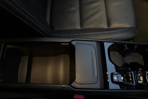 SC71MWO Volvo Xc40 2.0 B4P Inscription 5dr AWD Auto Thumbnail #41