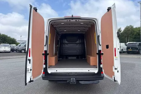 DE75ZSP Volkswagen Crafter 1.5T SHS Luxury 5dr Auto Thumbnail #7