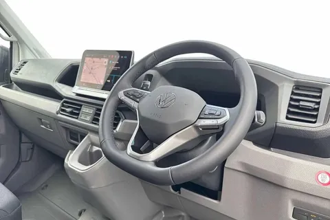 DE75ZSP Volkswagen Crafter 1.5T SHS Luxury 5dr Auto Thumbnail #14