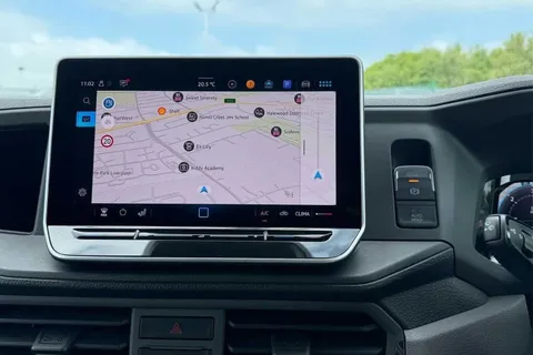 DE75ZSP Volkswagen Crafter 1.5T SHS Luxury 5dr Auto Thumbnail #49