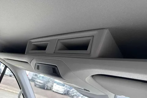 DE75ZSP Volkswagen Crafter 1.5T SHS Luxury 5dr Auto Thumbnail #61