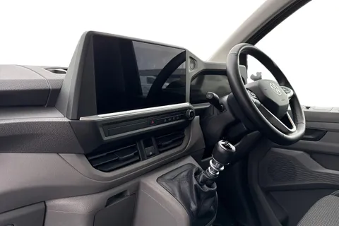 14 of 57 for VOLKSWAGEN TRANSPORTER 2.0 TDI 110 Commerce Plus Van