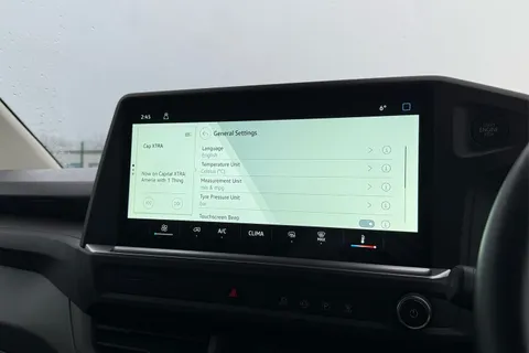 52 of 57 for VOLKSWAGEN TRANSPORTER 2.0 TDI 110 Commerce Plus Van