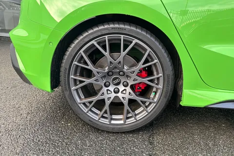 PX75VZZ Audi RS 3 2.5 TFSI Carbon Vorsprung Sportback S Tronic quattro Euro 6 (s/s) 5dr Thumbnail #13