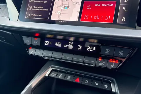 PX75VZZ Audi RS 3 2.5 TFSI Carbon Vorsprung Sportback S Tronic quattro Euro 6 (s/s) 5dr Thumbnail #22