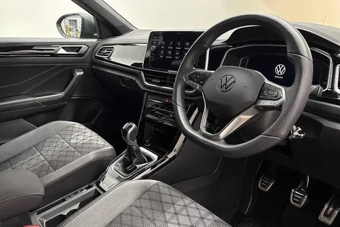 DK25ZMZ Volkswagen T-Roc 1.5 TSI R-Line 5dr Thumbnail #6