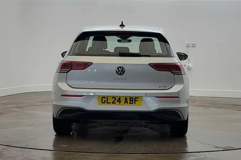 GL24ABF Volkswagen Golf 1.5 eTSI 150 Life 5dr DSG Thumbnail #8