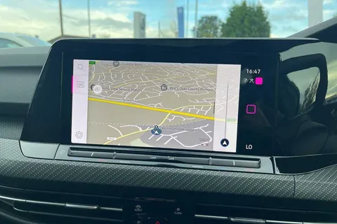 CX23OOE Volkswagen Golf 1.5 TSI R-Line 5dr Thumbnail #13