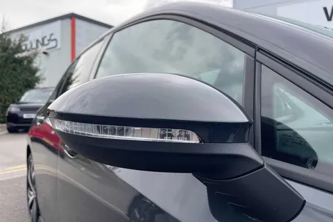 CX23OOE Volkswagen Golf 1.5 TSI R-Line 5dr Thumbnail #28