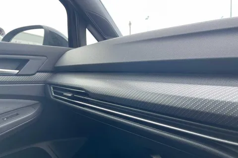 CX23OOE Volkswagen Golf 1.5 TSI R-Line 5dr Thumbnail #29